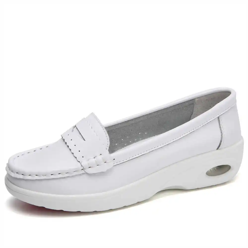 Thick Sole Slipon White Traine - Men'S Grooming Salon Sky ulasan dan harga