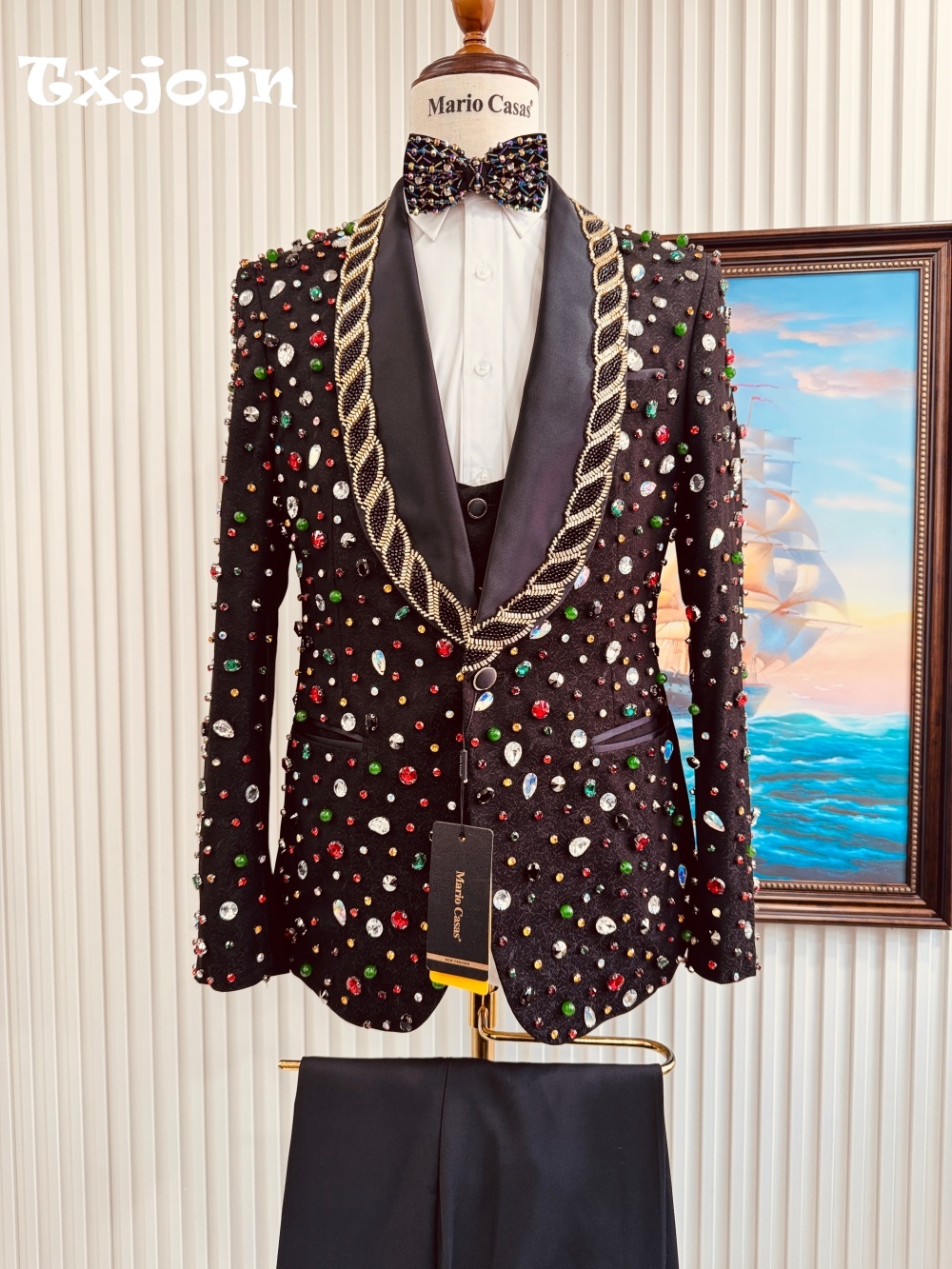 Elegant Crystal Business Suit  - Men'S Grooming Trends ulasan dan harga