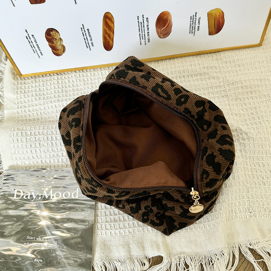 Unique Leopard Print Makeup Ba - Mens Grooming Kit Bag ulasan dan harga